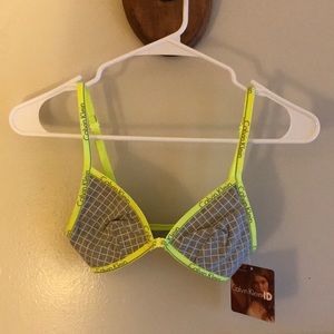 NWT CALVIN KLEIN Bralette